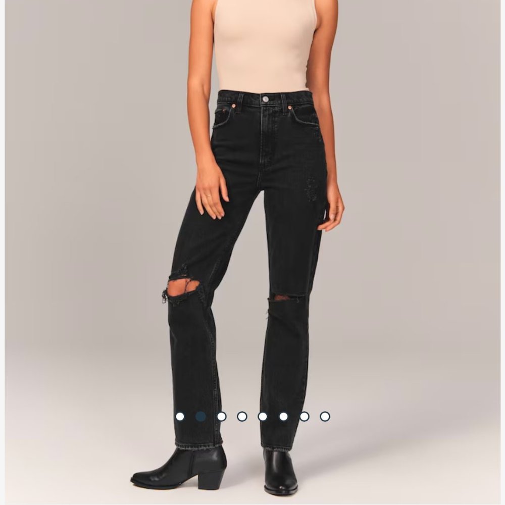 Abercombie Ultra High Rise 90s Straight Jean